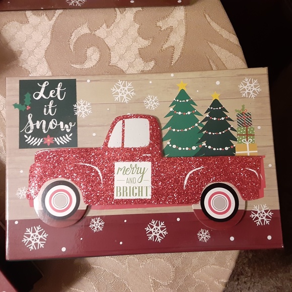 Merry & Bright Red Truck Set of 4 Nesting Boxes - Picture 2 of 4